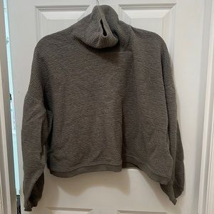 Lululemon pullover